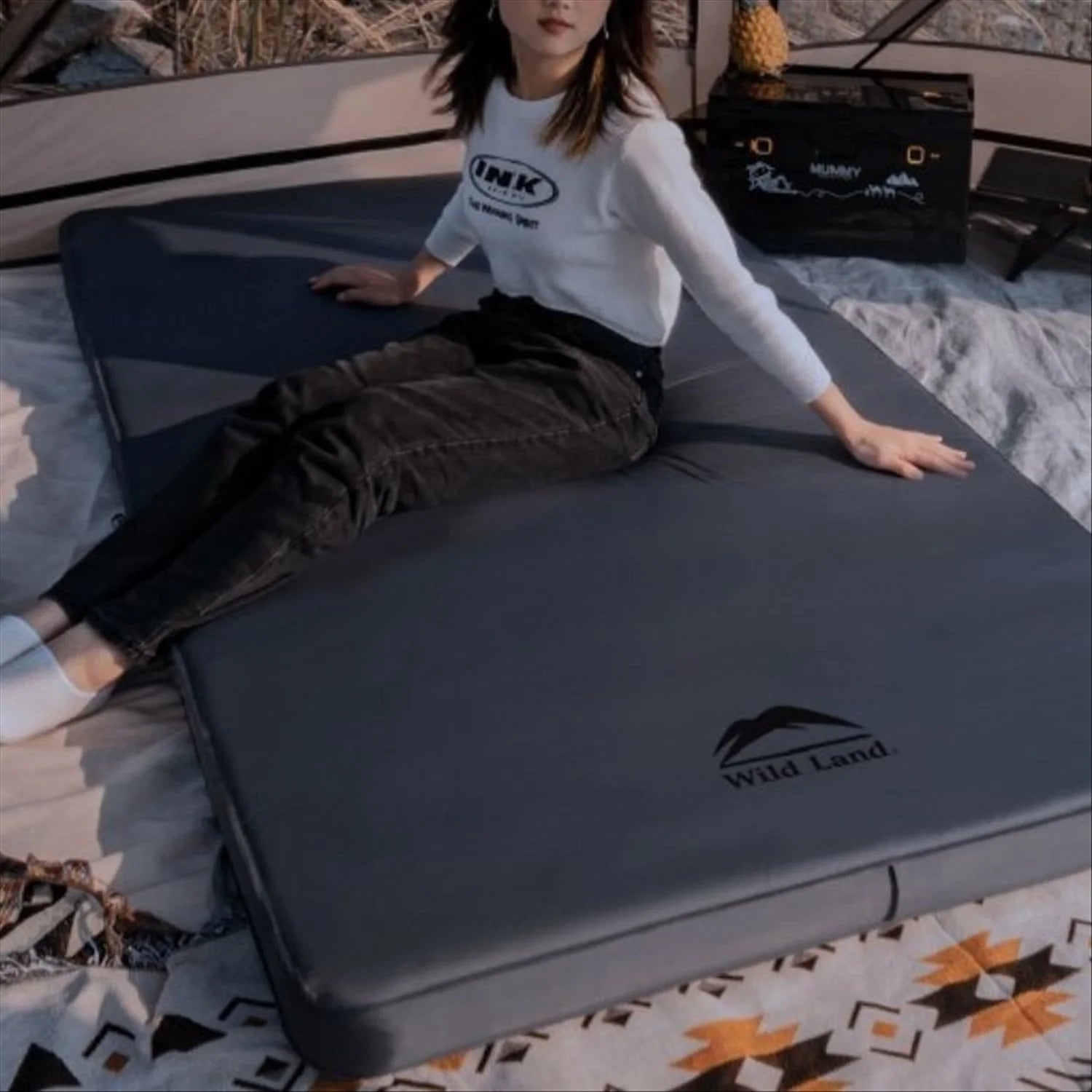 Matelas De Camping Autogonflant Double Face Avec Pompe à Pied Intégrée – 195x70x10 Cm, Ultra Confortable, Léger Et Compact, Oreiller Inclus Pour Randonnée, Tente, Plage Et Voyage
