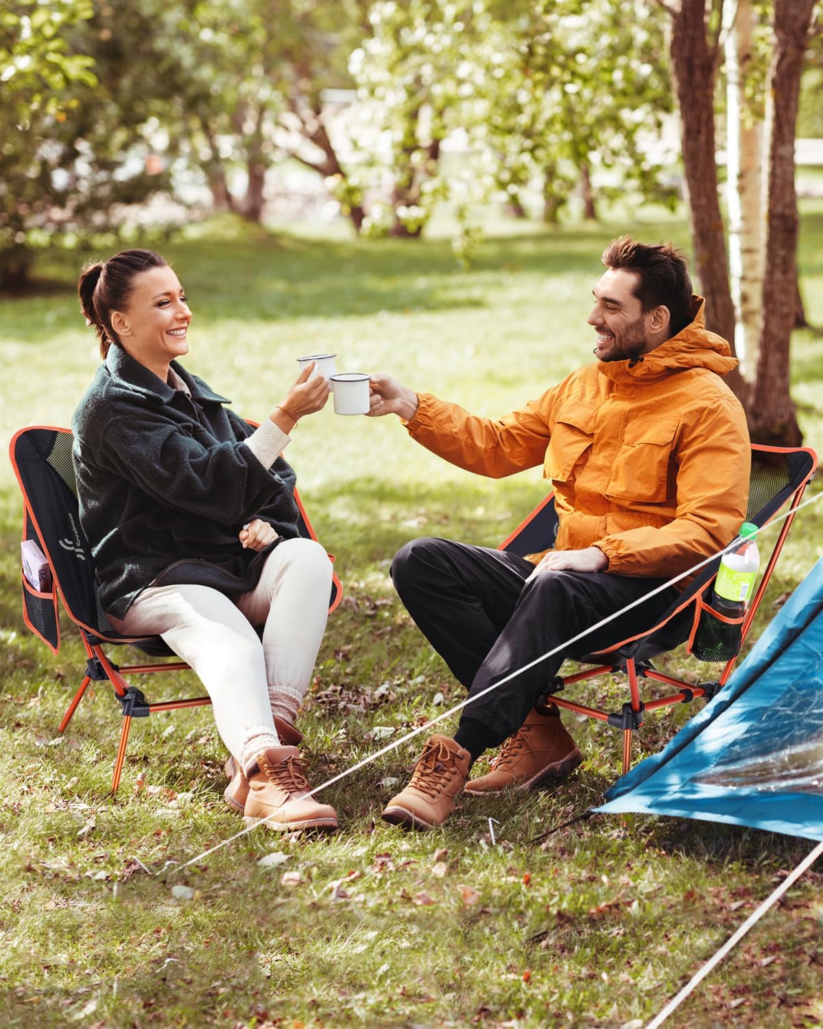 Chaise de camping légère, pliable, compacte, orange et noir